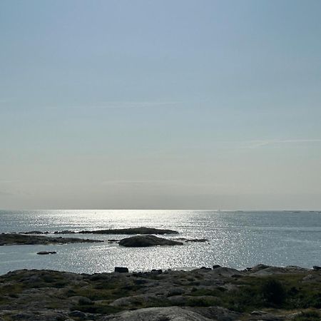 Mycket Trevlig Stuga Pa Braennoe Med Havsutsikt Branno Εξωτερικό φωτογραφία